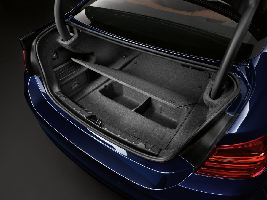 BMW 428i Coupe Luxury Line 2013 года  (фото 3 из 6)